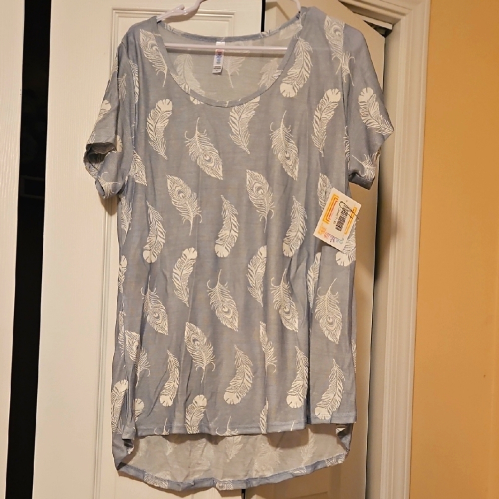 Women's Light Grey Feather Print Top